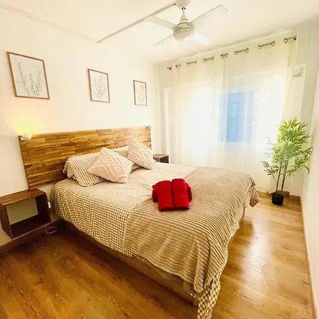 Aura In Renovated With Air Condition Salou