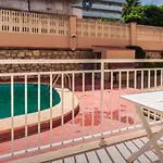 Apartment Aura In Renovated With Air Condition *