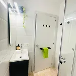 Aura In Renovated With Air Condition Apartment *