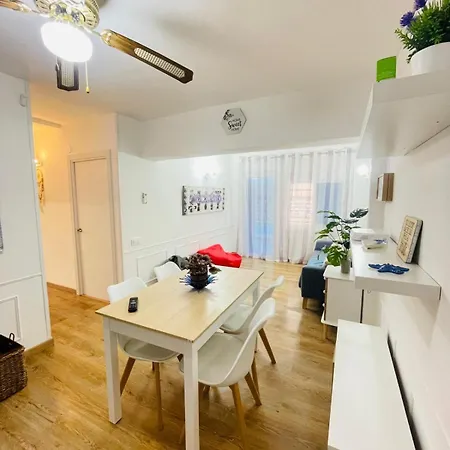 Lejlighed Aura In Renovated With Air Condition *