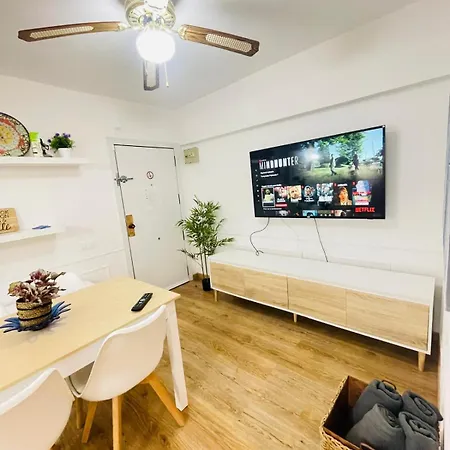 Lejlighed Aura In Renovated With Air Condition *