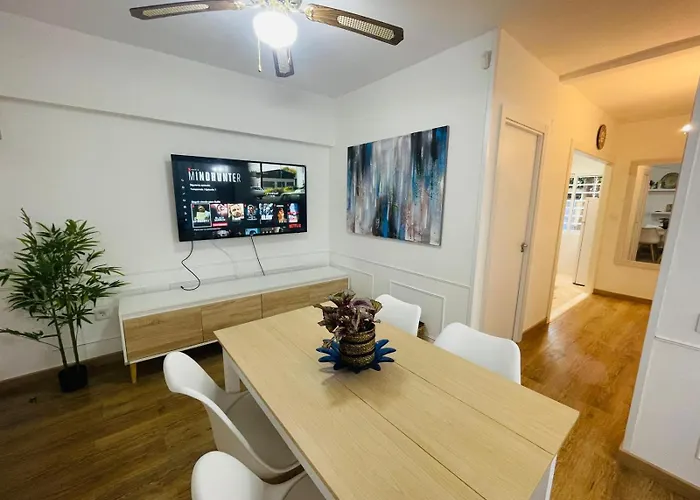 Aura In Renovated With Air Condition * 萨洛